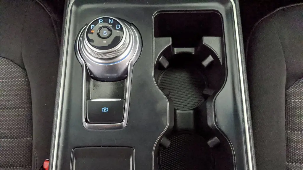 2023 Ford Edge SE