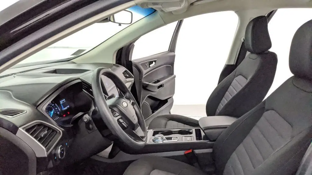 2023 Ford Edge SE