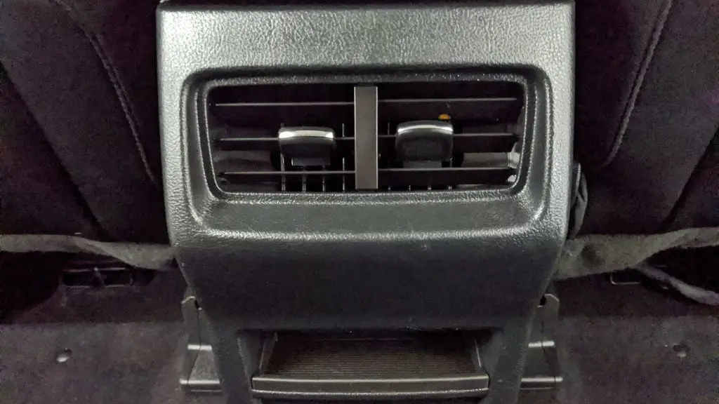 2023 Ford Edge SE