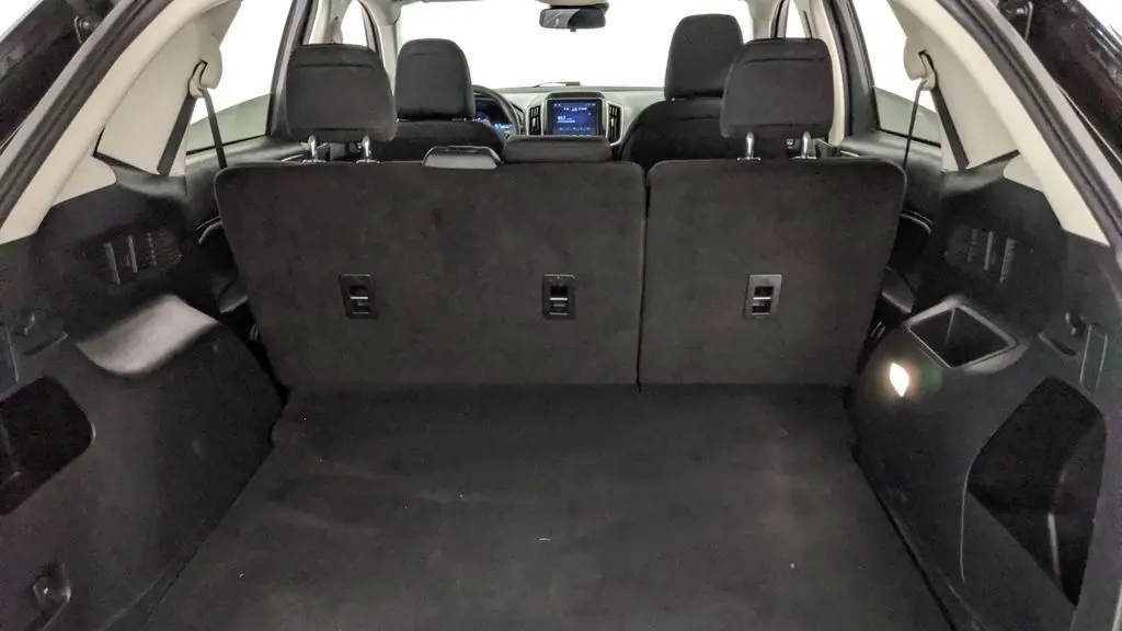 2023 Ford Edge SE