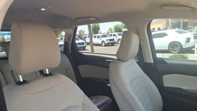 2023 Ford Edge SE
