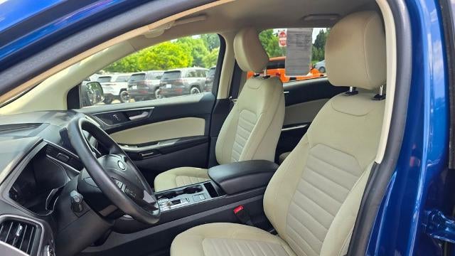 2023 Ford Edge SE