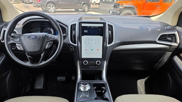 2023 Ford Edge SE