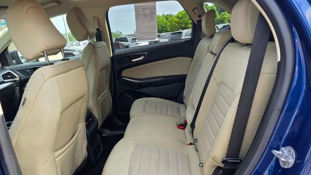 2023 Ford Edge SE