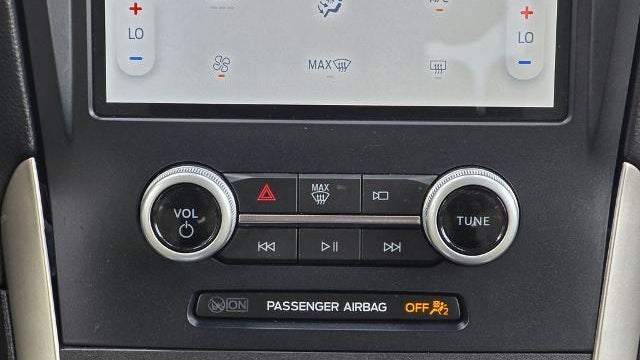 2023 Ford Edge SE