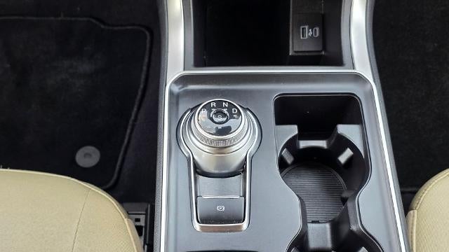 2023 Ford Edge SE