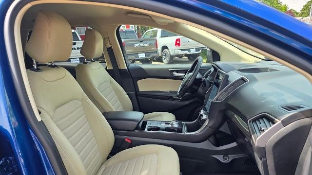2023 Ford Edge SE