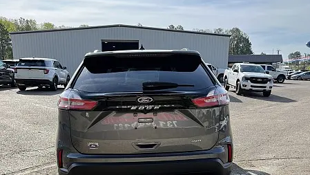 2023 Ford Edge SE