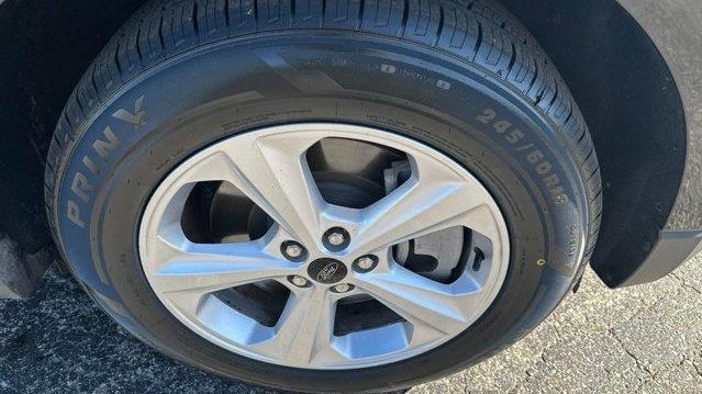2024 Ford Edge SE