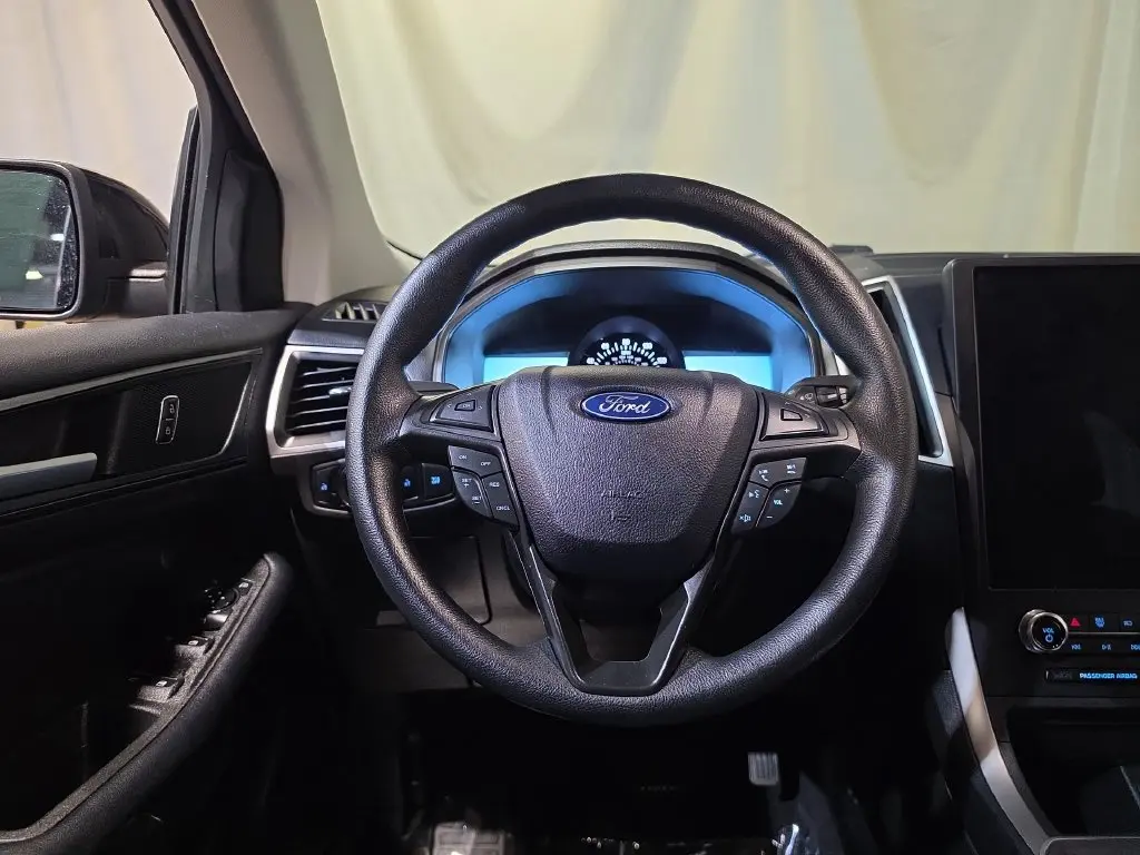 2024 Ford Edge - $25,576