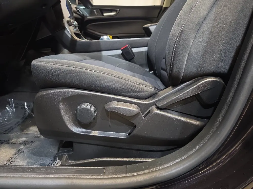 2024 Ford Edge - $25,576