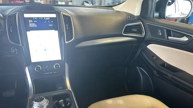 2024 Ford Edge SE