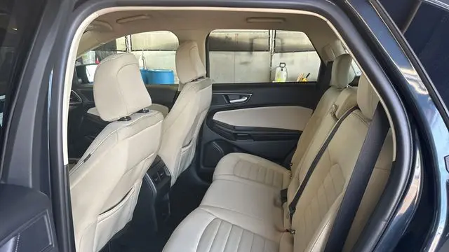 2024 Ford Edge SE