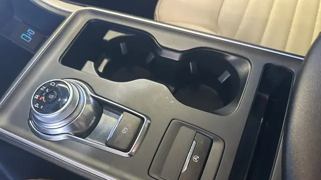 2024 Ford Edge SE