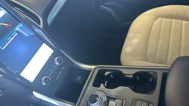 2024 Ford Edge SE