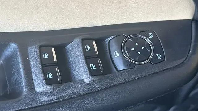 2024 Ford Edge SE