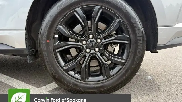 2024 Ford Edge SE