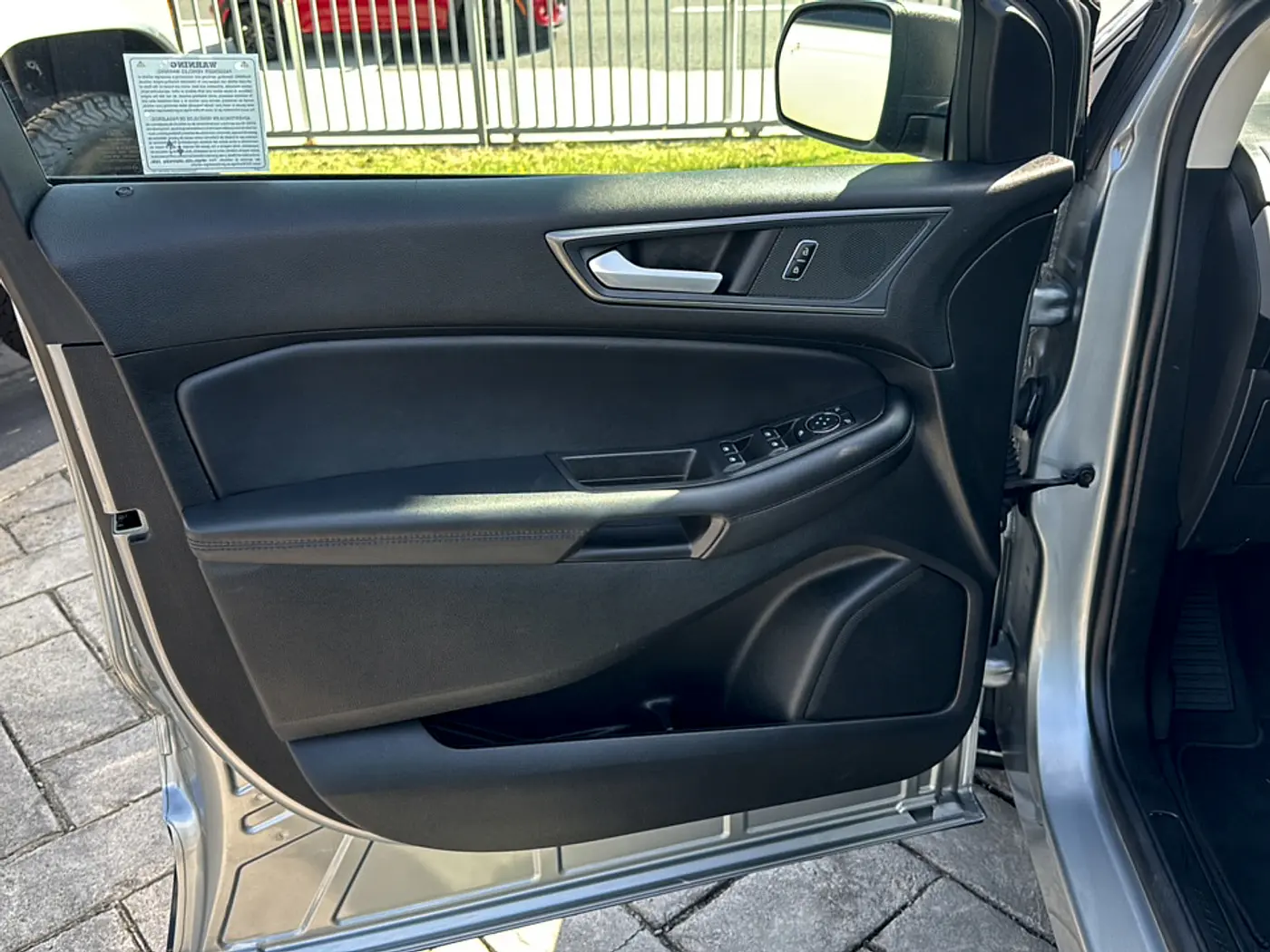 2024 Ford Edge