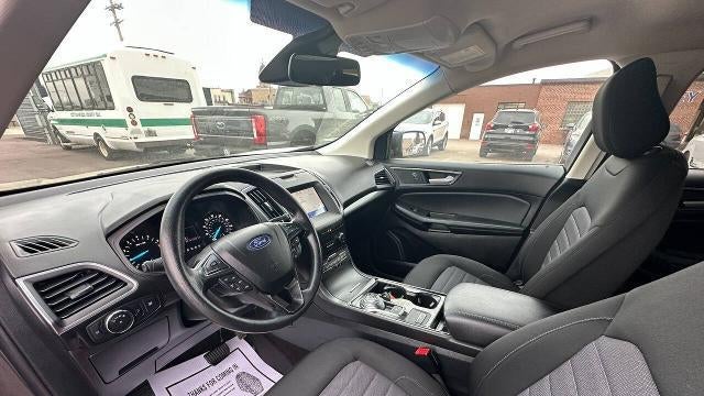 2020 Ford Edge SE