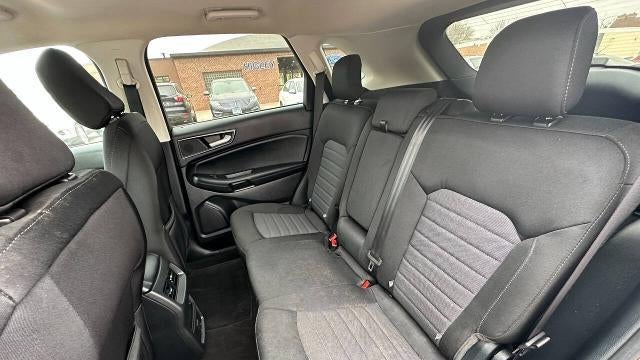 2020 Ford Edge SE