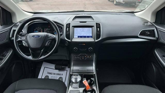2020 Ford Edge SE