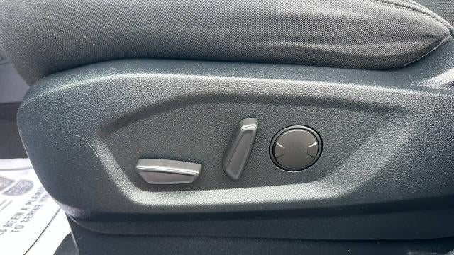 2020 Ford Edge SE