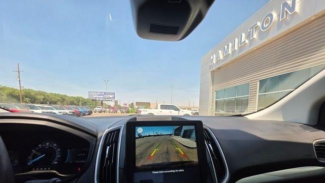 2022 Ford Edge SE