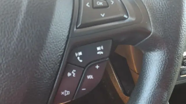 2022 Ford Edge SE