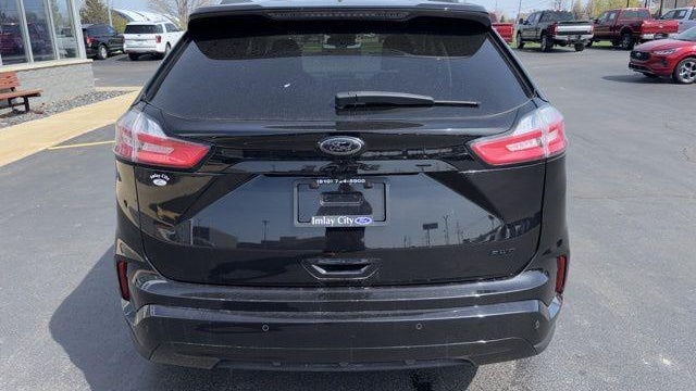 2023 Ford Edge SE