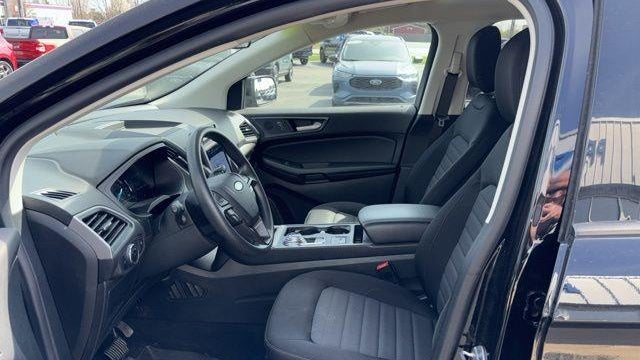 2023 Ford Edge SE