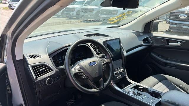 2023 Ford Edge SE
