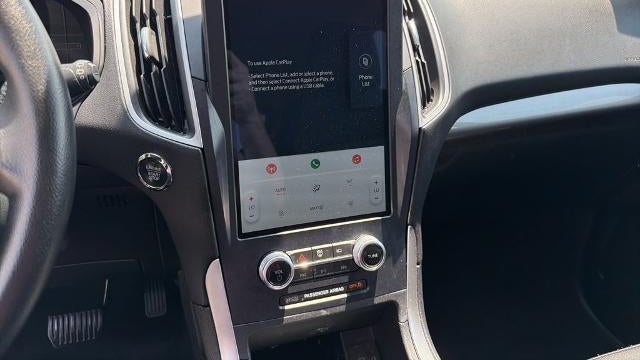 2023 Ford Edge SE