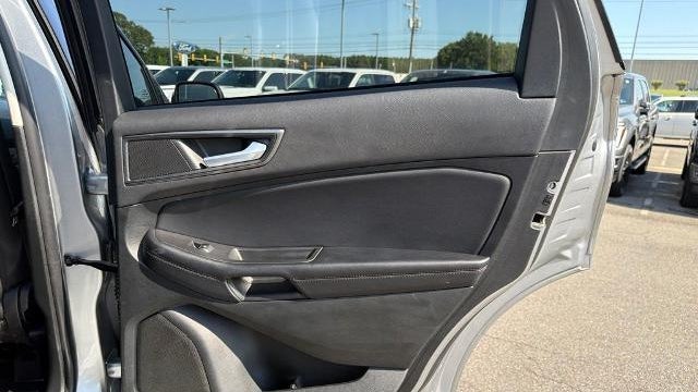 2023 Ford Edge SE
