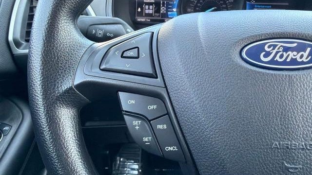 2023 Ford Edge SE