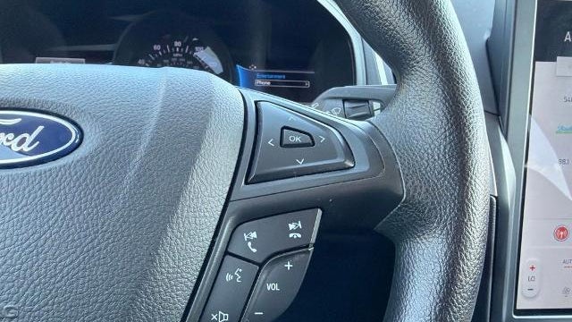2023 Ford Edge SE