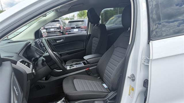 2023 Ford Edge SE