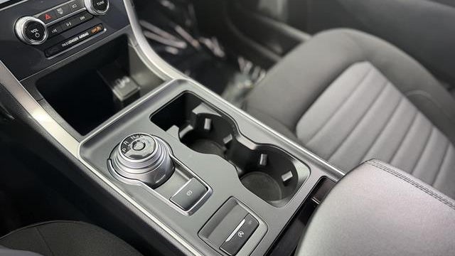 2023 Ford Edge SE