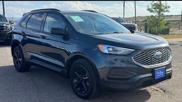 2023 Ford Edge SE