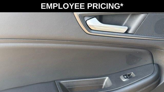 2023 Ford Edge SE