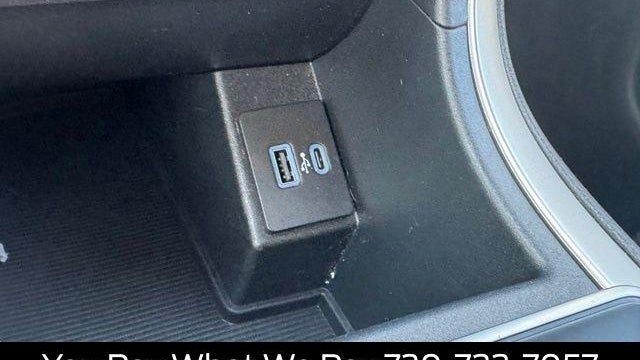 2023 Ford Edge SE