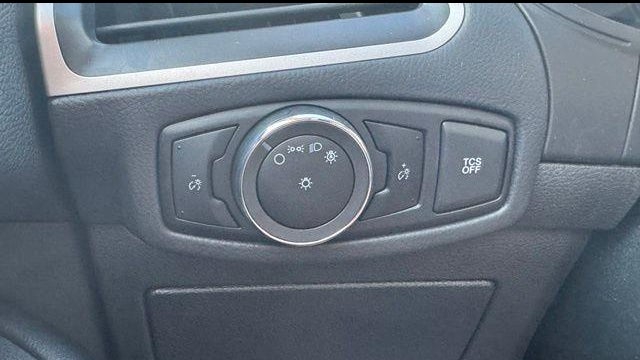 2023 Ford Edge SE