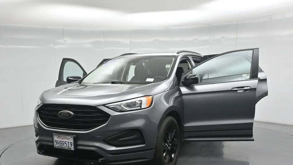 2023 Ford Edge SE