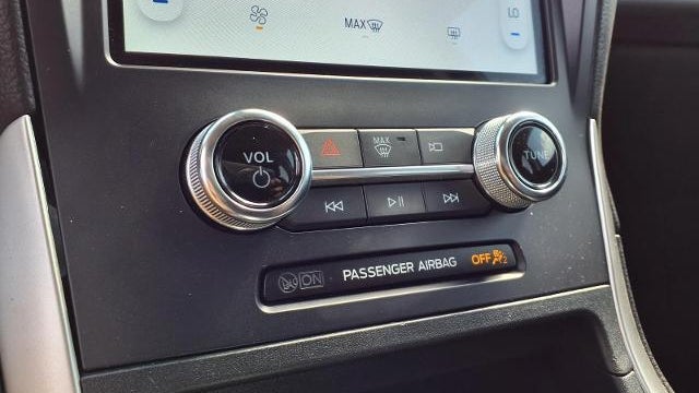2024 Ford Edge SE