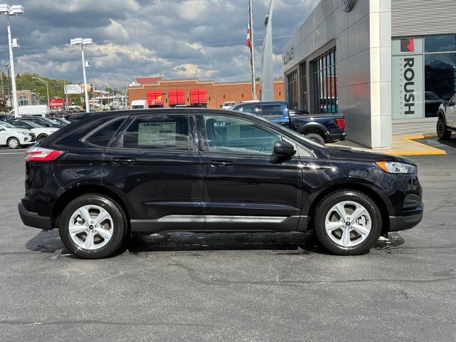 2024 Ford Edge SE — photo 1 of 12