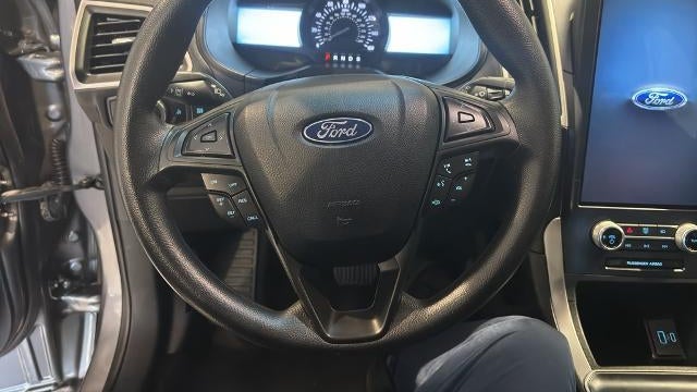 2022 Ford Edge SE