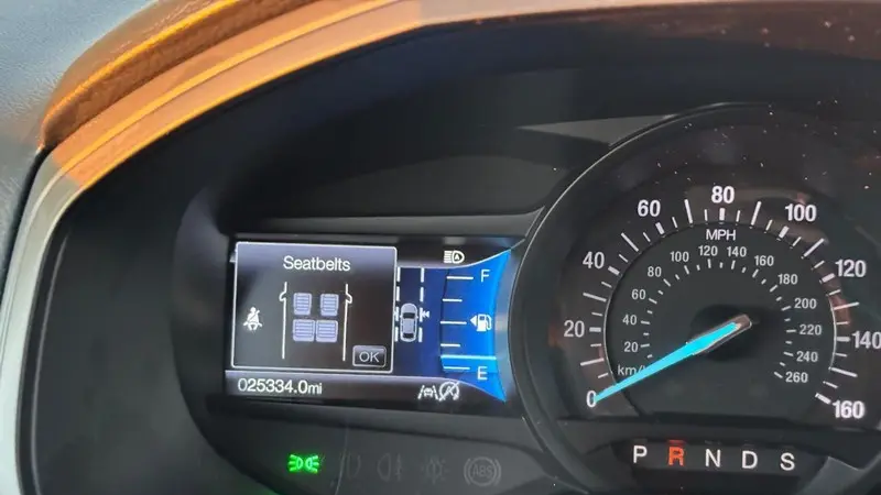 2022 Ford Edge SE