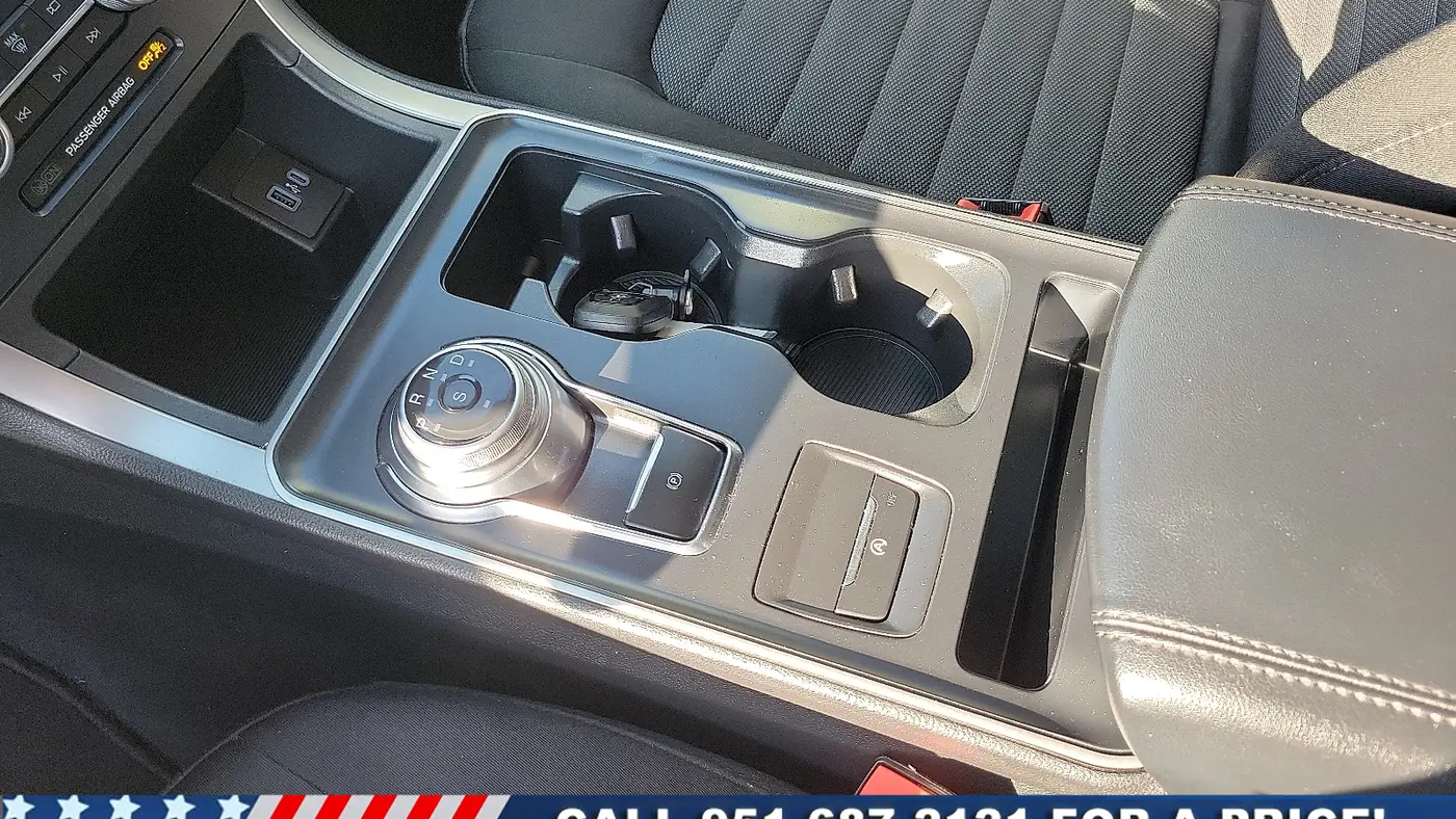 2022 Ford Edge SE