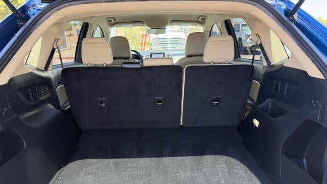 2023 Ford Edge SE