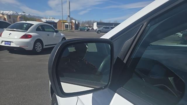 2023 Ford Edge SE
