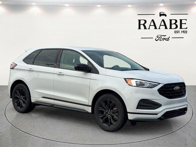 2024 Ford Edge SE — photo 1 of 12